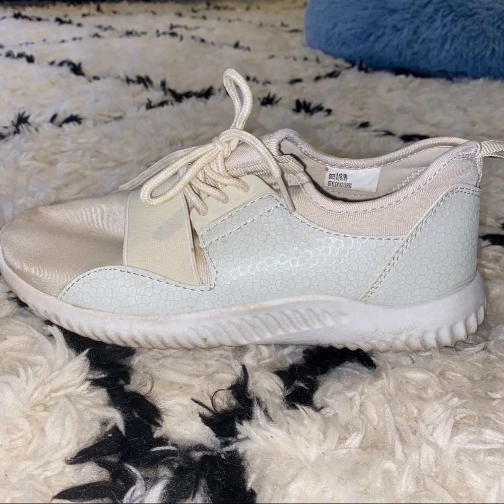 Neutral Colored Tennis Shoes